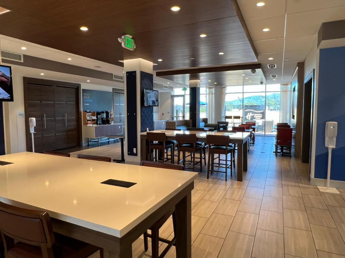 Holiday Inn Express & Suites - Ukiah By Ihg מראה חיצוני תמונה