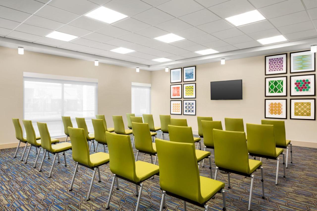 Holiday Inn Express & Suites - Ukiah By Ihg מראה חיצוני תמונה